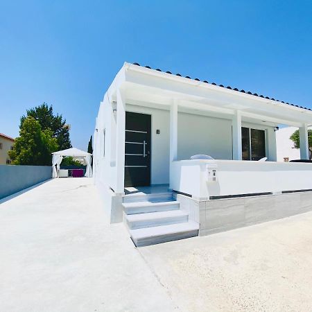 Sandy Bay Villa Ayia Napa Ngoại thất bức ảnh